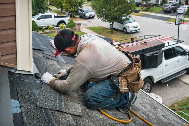 Professional Emergency Roof Repair technician working in Bedford, VA